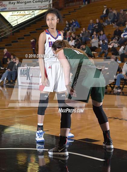 Thumbnail 3 in River Valley vs. Christian Brothers (CIF SJS D3 Final) photogallery.