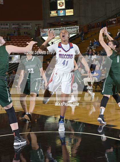 Thumbnail 2 in River Valley vs. Christian Brothers (CIF SJS D3 Final) photogallery.