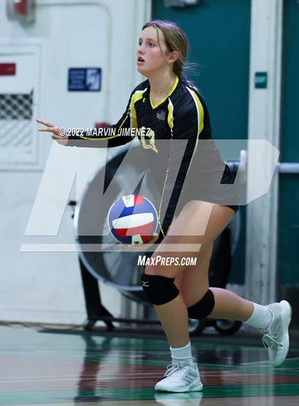 Thumbnail 3 in Newbury Park @ Thousand Oaks photogallery.