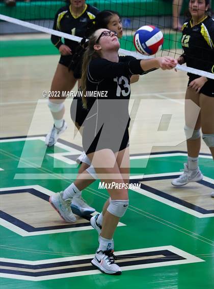 Thumbnail 3 in Newbury Park @ Thousand Oaks photogallery.