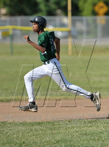 Thumbnail 1 in Lutheran @ Mira Loma photogallery.
