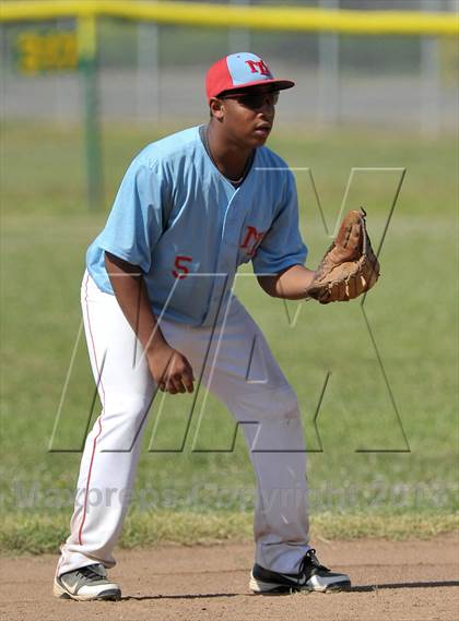 Thumbnail 2 in Lutheran @ Mira Loma photogallery.