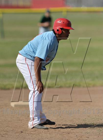 Thumbnail 2 in Lutheran @ Mira Loma photogallery.