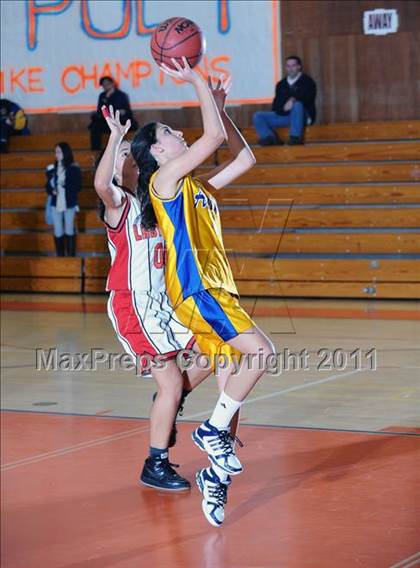 Thumbnail 2 in Verdugo Hills vs. Holy Martyrs Armenian (Poly Tournament) photogallery.