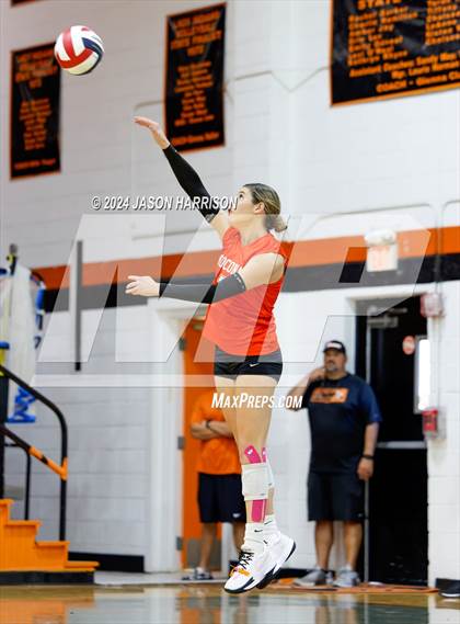 Thumbnail 2 in Petrolia @ Nocona photogallery.