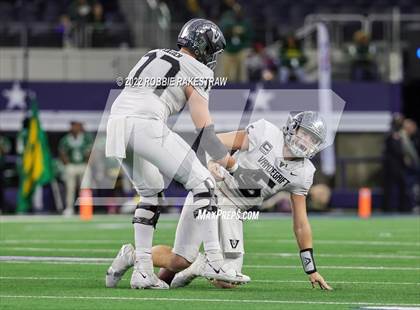 Thumbnail 3 in Vandegrift vs. DeSoto (UIL 6A Division II Final) photogallery.