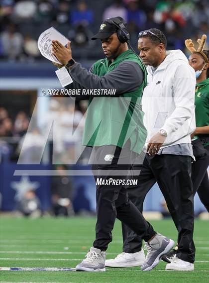 Thumbnail 1 in Vandegrift vs. DeSoto (UIL 6A Division II Final) photogallery.