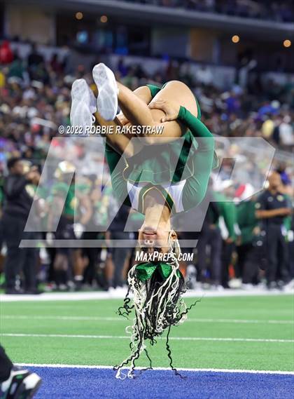 Thumbnail 3 in Vandegrift vs. DeSoto (UIL 6A Division II Final) photogallery.