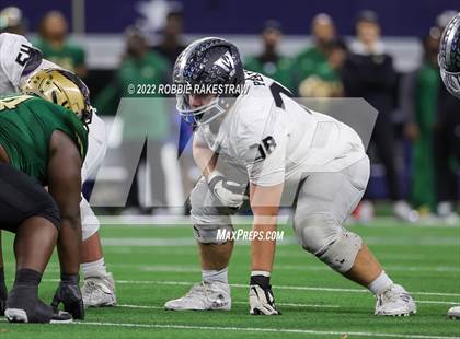 Thumbnail 3 in Vandegrift vs. DeSoto (UIL 6A Division II Final) photogallery.