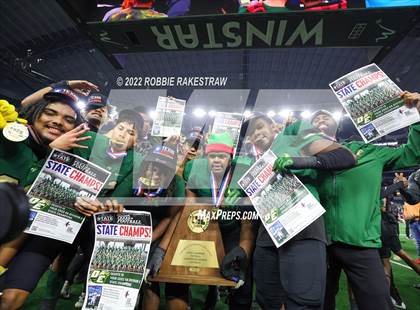 Thumbnail 3 in Vandegrift vs. DeSoto (UIL 6A Division II Final) photogallery.