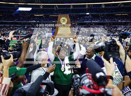 Thumbnail 1 in Vandegrift vs. DeSoto (UIL 6A Division II Final) photogallery.
