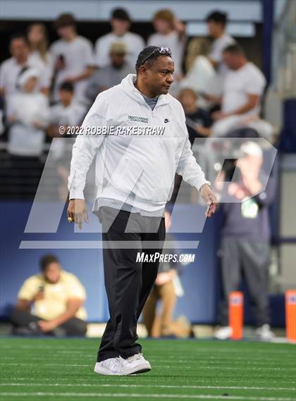 Thumbnail 1 in Vandegrift vs. DeSoto (UIL 6A Division II Final) photogallery.