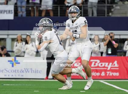 Thumbnail 1 in Vandegrift vs. DeSoto (UIL 6A Division II Final) photogallery.