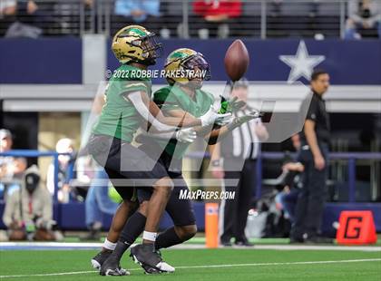 Thumbnail 2 in Vandegrift vs. DeSoto (UIL 6A Division II Final) photogallery.
