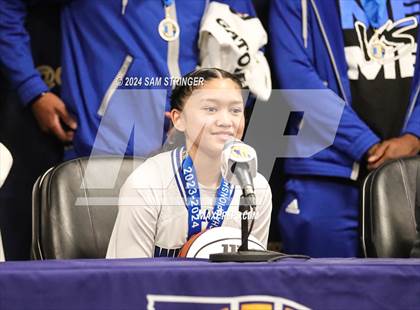 Thumbnail 3 in Montgomery @ Oakland (CIF State Division 5 Final) photogallery.