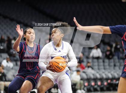 Thumbnail 2 in Montgomery @ Oakland (CIF State Division 5 Final) photogallery.