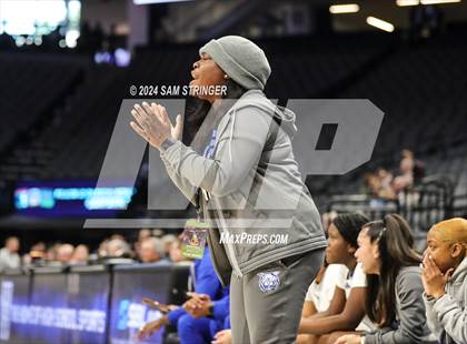 Thumbnail 2 in Montgomery @ Oakland (CIF State Division 5 Final) photogallery.