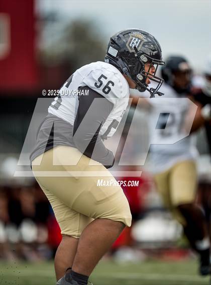 Thumbnail 3 in JV: Servite @ JSerra photogallery.