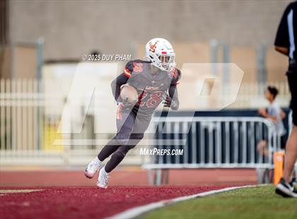 Thumbnail 1 in JV: Servite @ JSerra photogallery.