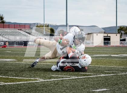 Thumbnail 2 in JV: Servite @ JSerra photogallery.
