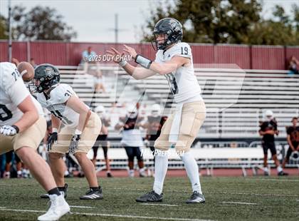 Thumbnail 3 in JV: Servite @ JSerra photogallery.