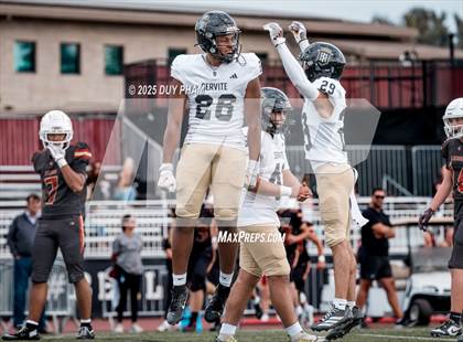 Thumbnail 1 in JV: Servite @ JSerra photogallery.