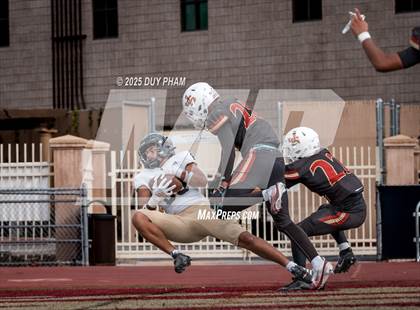 Thumbnail 2 in JV: Servite @ JSerra photogallery.