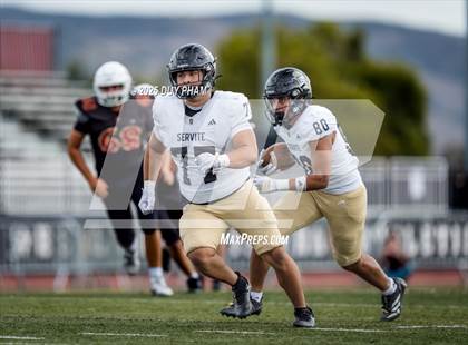 Thumbnail 2 in JV: Servite @ JSerra photogallery.
