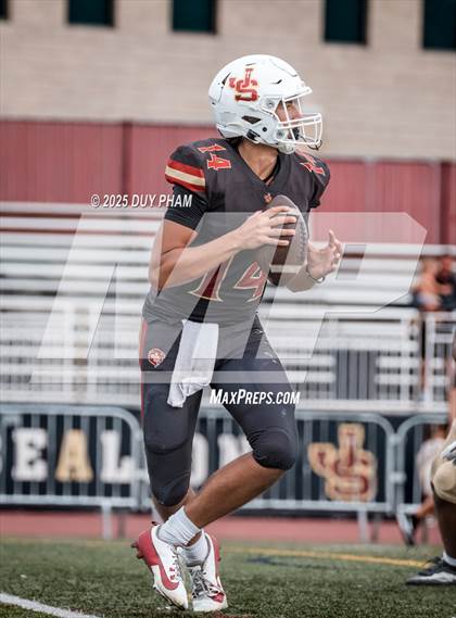 Thumbnail 3 in JV: Servite @ JSerra photogallery.