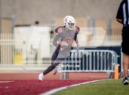 Thumbnail 1 in JV: Servite @ JSerra photogallery.