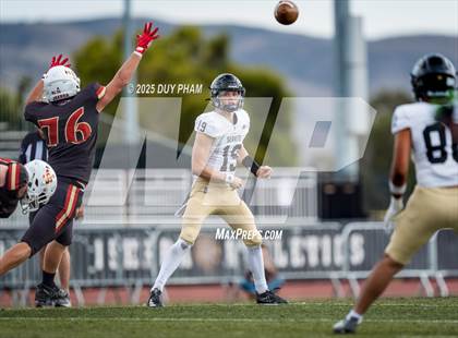 Thumbnail 2 in JV: Servite @ JSerra photogallery.