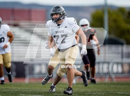 Thumbnail 1 in JV: Servite @ JSerra photogallery.