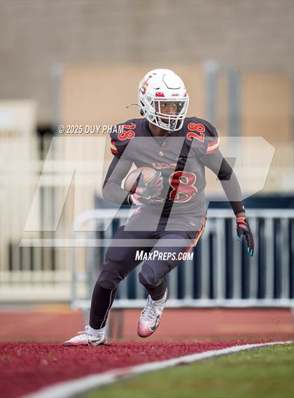 Thumbnail 2 in JV: Servite @ JSerra photogallery.