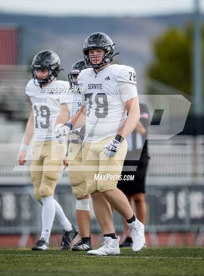 Thumbnail 1 in JV: Servite @ JSerra photogallery.