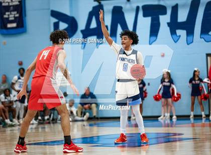 Thumbnail 3 in Patriot vs Potomac Senior (VHSL Class 6 Region B Finals) photogallery.