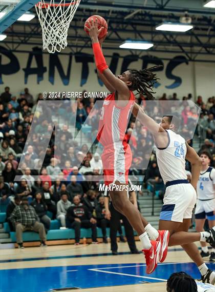 Thumbnail 2 in Patriot vs Potomac Senior (VHSL Class 6 Region B Finals) photogallery.
