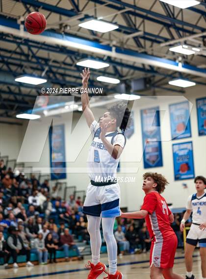 Thumbnail 2 in Patriot vs Potomac Senior (VHSL Class 6 Region B Finals) photogallery.
