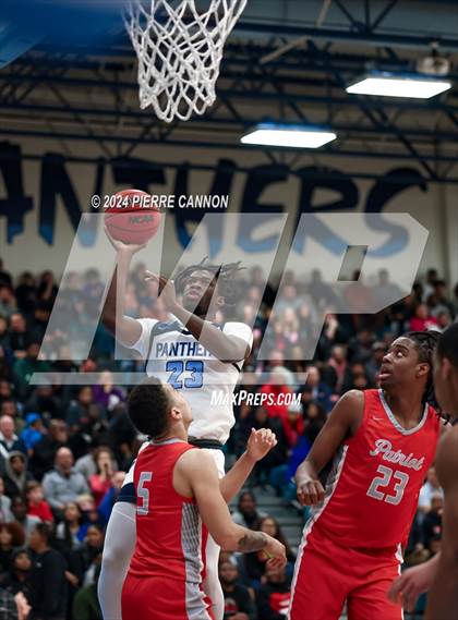 Thumbnail 3 in Patriot vs Potomac Senior (VHSL Class 6 Region B Finals) photogallery.