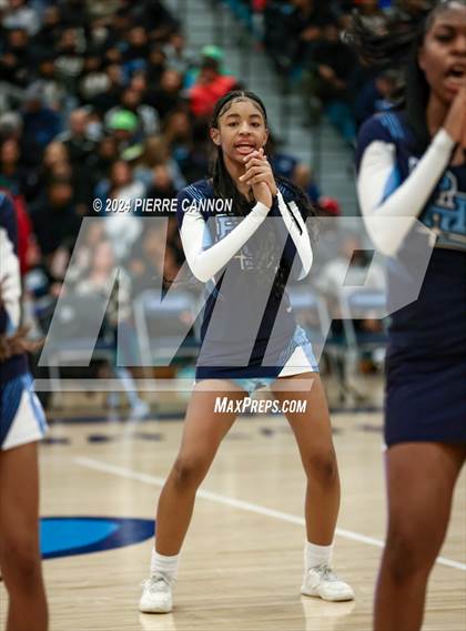 Thumbnail 2 in Patriot vs Potomac Senior (VHSL Class 6 Region B Finals) photogallery.