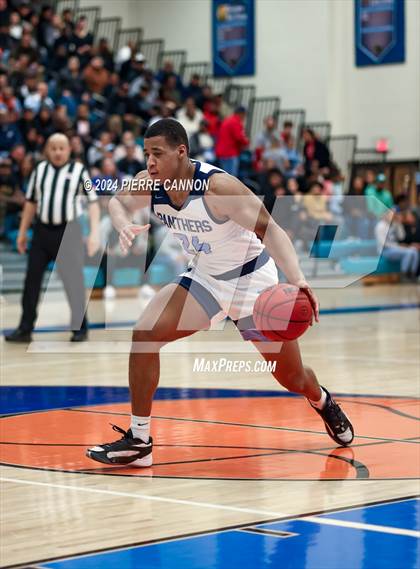 Thumbnail 1 in Patriot vs Potomac Senior (VHSL Class 6 Region B Finals) photogallery.