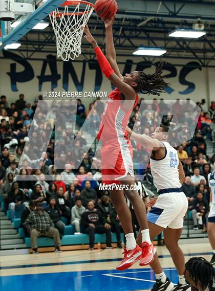 Thumbnail 3 in Patriot vs Potomac Senior (VHSL Class 6 Region B Finals) photogallery.