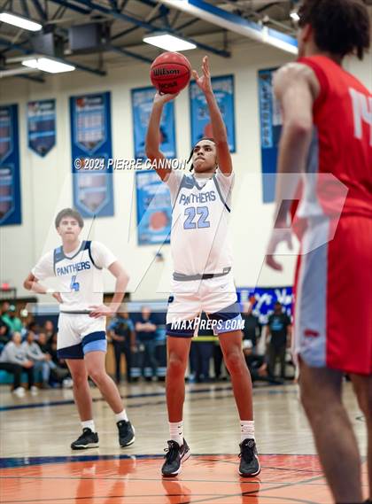 Thumbnail 3 in Patriot vs Potomac Senior (VHSL Class 6 Region B Finals) photogallery.