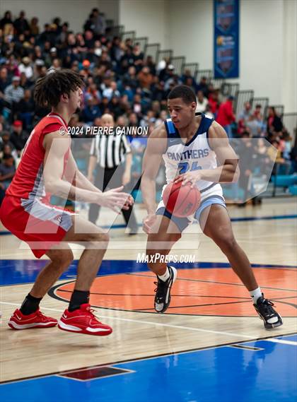 Thumbnail 2 in Patriot vs Potomac Senior (VHSL Class 6 Region B Finals) photogallery.