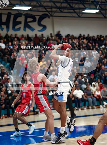 Thumbnail 3 in Patriot vs Potomac Senior (VHSL Class 6 Region B Finals) photogallery.