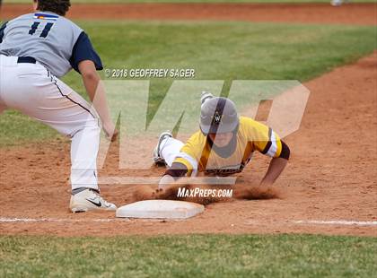 Thumbnail 3 in Frederick @ Windsor photogallery.