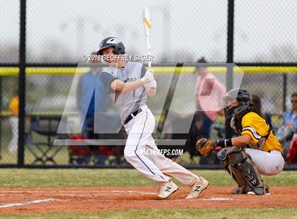Thumbnail 3 in Frederick @ Windsor photogallery.