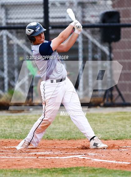 Thumbnail 3 in Frederick @ Windsor photogallery.