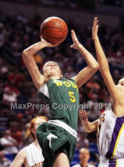 Thumbnail 2 in Lancaster Catholic vs. Archbishop Wood (PIAA AAA Final) photogallery.