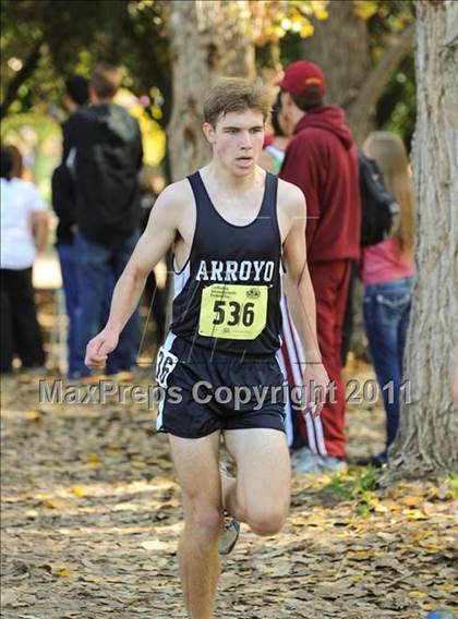 Thumbnail 1 in CIF State Cross Country Championships (Boys Division II) photogallery.