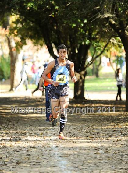 Thumbnail 2 in CIF State Cross Country Championships (Boys Division II) photogallery.